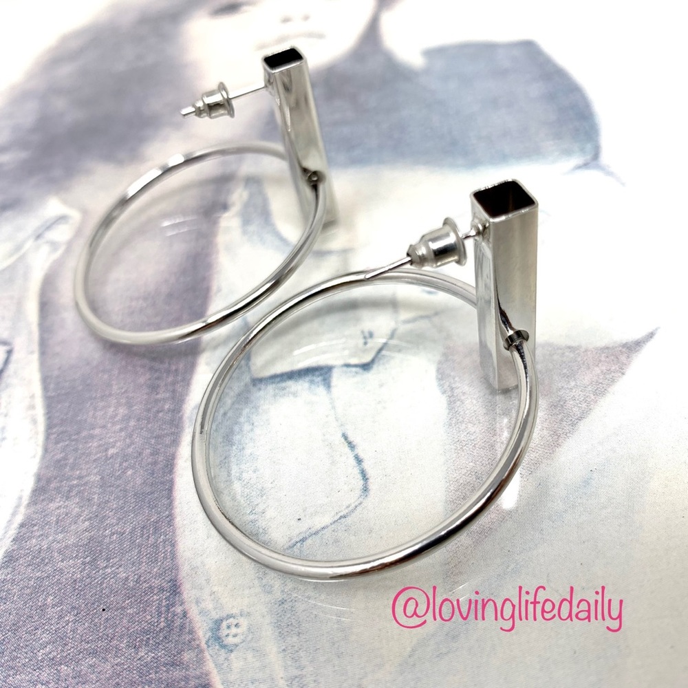 2/3/4-$18/20/24 Antonia Hoop Drop Circle Earrings - Picture 3 of 7